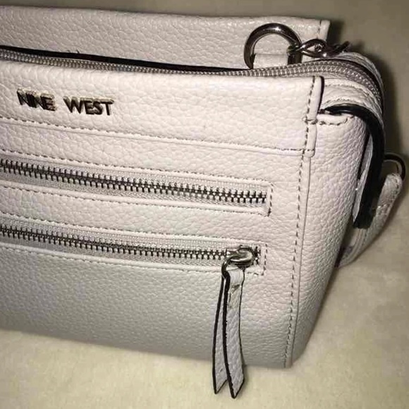Nine West Crossbody Bag - Picture 4 of 4